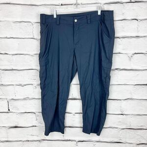 Duluth Trading Company Cargo Pants Size 18 Casual Stretch Lightweight Durable